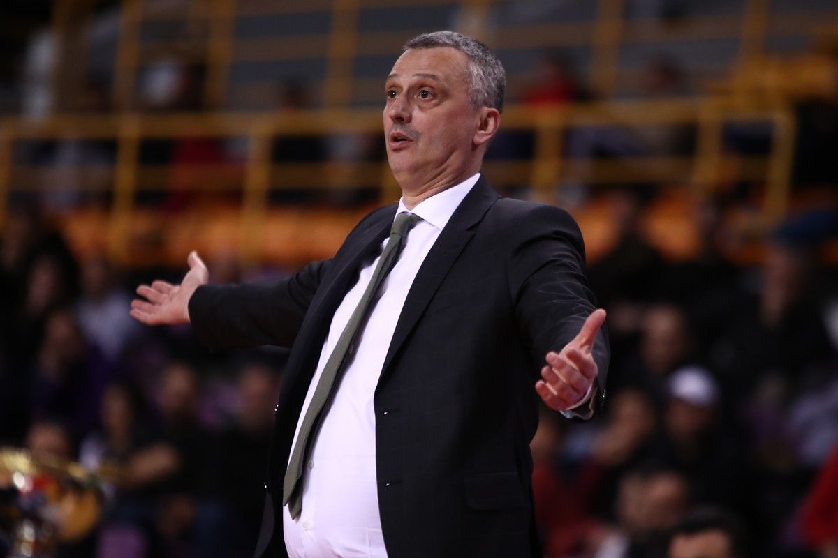 Παναθηναϊκός: «Επεισόδιο» στην συνέντευξη Τύπου με αφορμή ερώτηση για τον Ποτζέκο