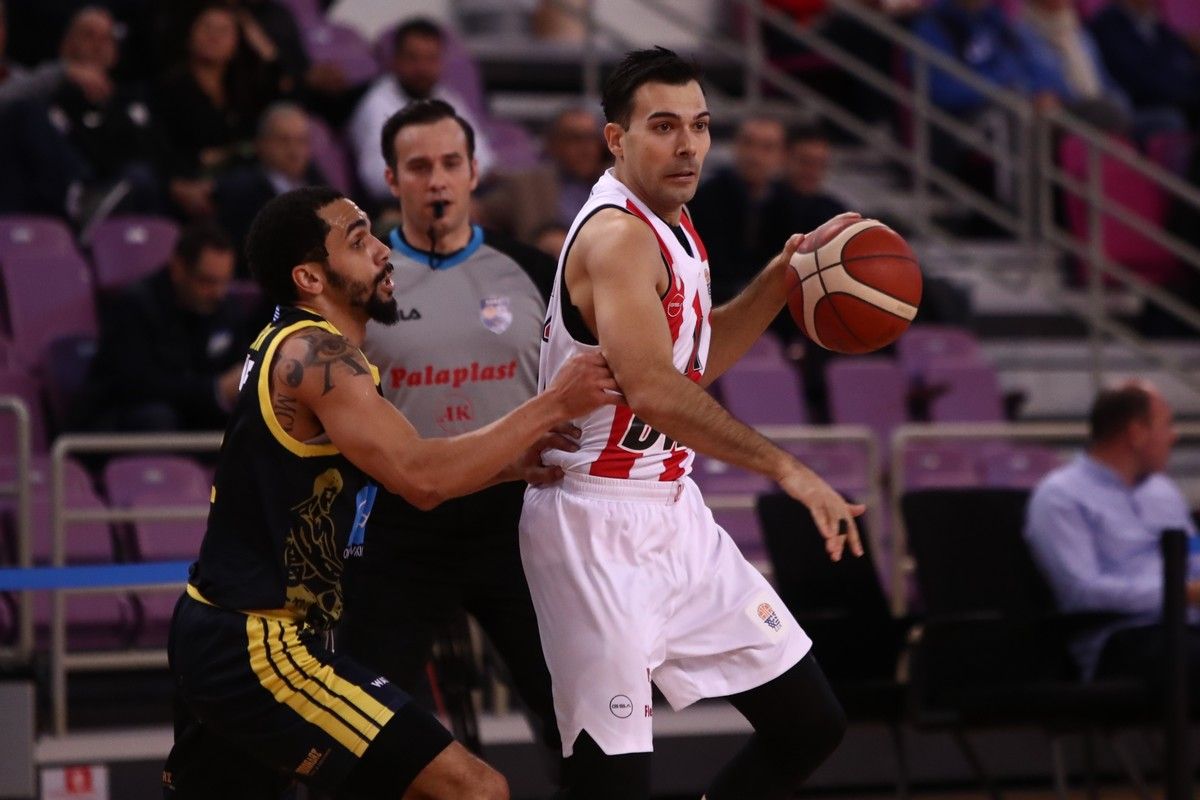 Ολυμπιακός – Άρης 82-51