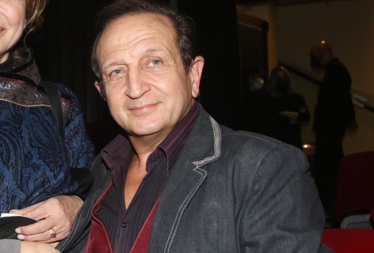 Μπιμπίλας: «Δυο γριούλες στην Τήνο με μπέρδεψαν με τον Κωστέτσο»