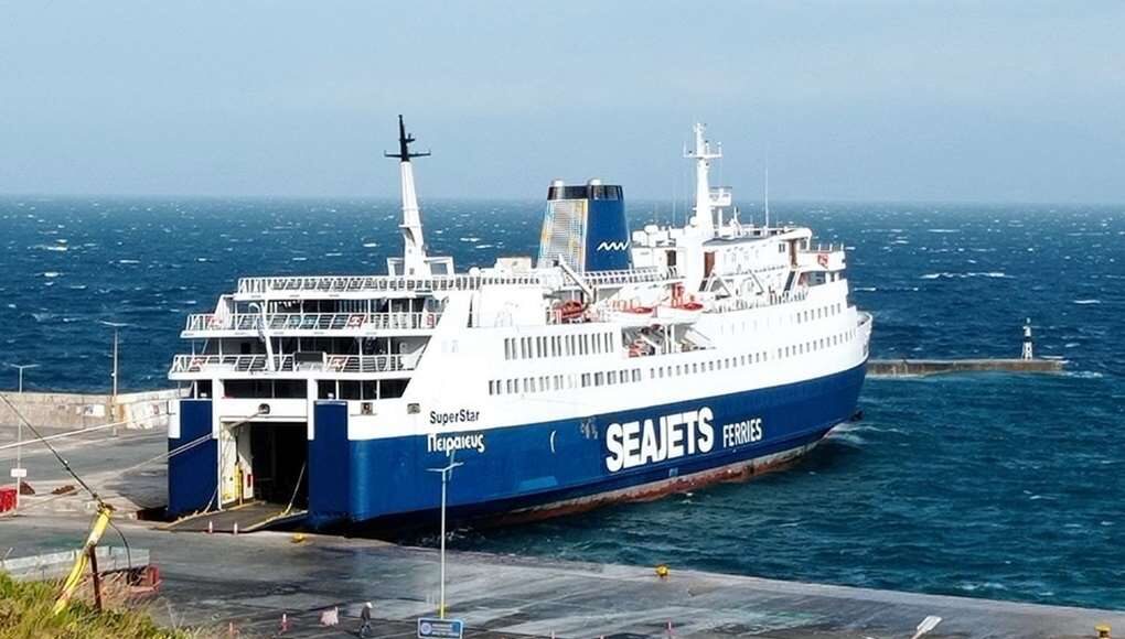 Μηχανική βλάβη παρουσίασε στην αριστερή κύρια μηχανή του το επιβατηγό πλοίο «Superstar» με 140 επιβάτες