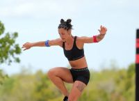 Survivor: Μπάρτζης σε Μελίνα – «Αν έχεις τα πόδια και τα χέρια σου, τα λεφτά θα τα βγάλεις και έξω»