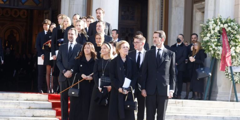 Memorial service for ex-king Constantine II held at Athens Metropolitan Cathedral on Saturday