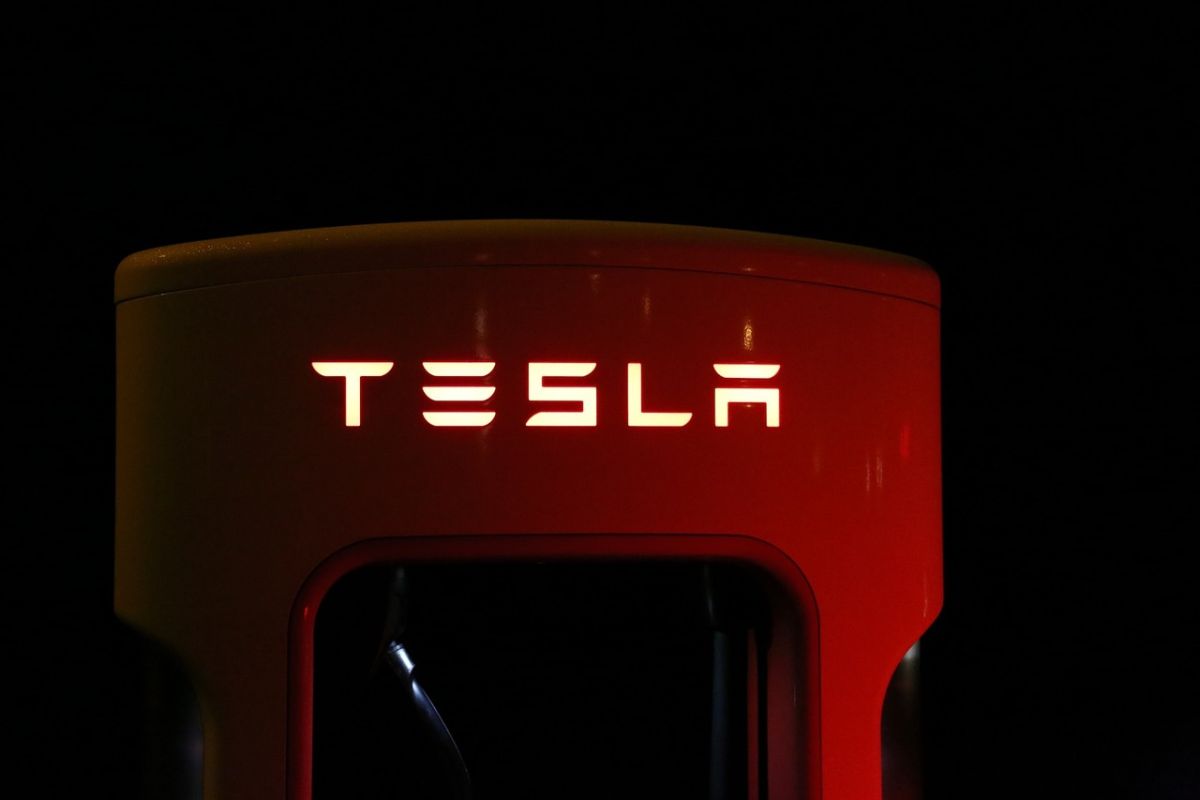 Η Tesla ένα ακόμη θύμα του Bitcoin