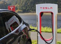 Tesla: Αλμα 18% στις πωλήσεις ηλεκτρικών οχημάτων της εταιρείας στην Κίνα Tesla: Αλμα 18% στις πωλήσεις ηλεκτρικών οχημάτων της εταιρείας στην Κίνα
