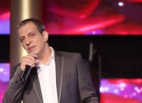 Θέμης Αδαμαντίδης: «Δεν ενοχλώ κανέναν. Το τι κάνω εγώ με τον τζόγο είναι δική μου υπόθεση»