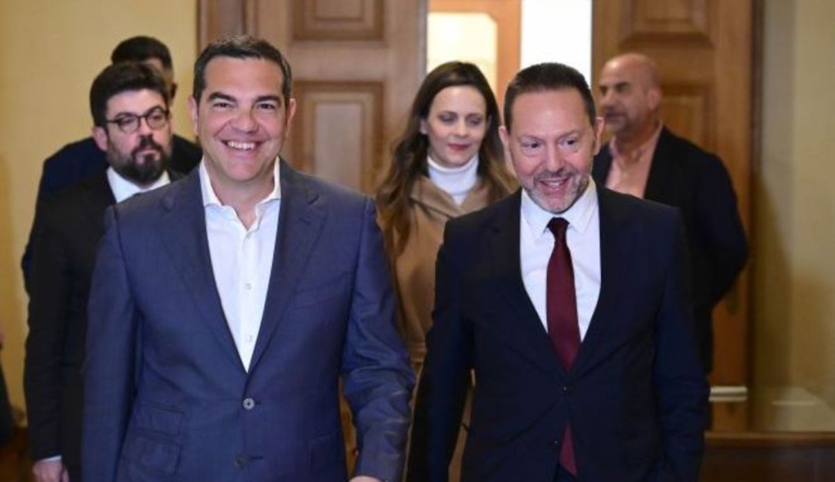 Banks ought to finance real economy, says Tsipras after meeting central banker