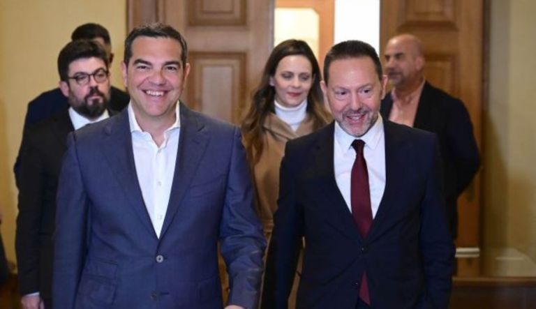 Banks ought to finance real economy, says Tsipras after meeting central banker