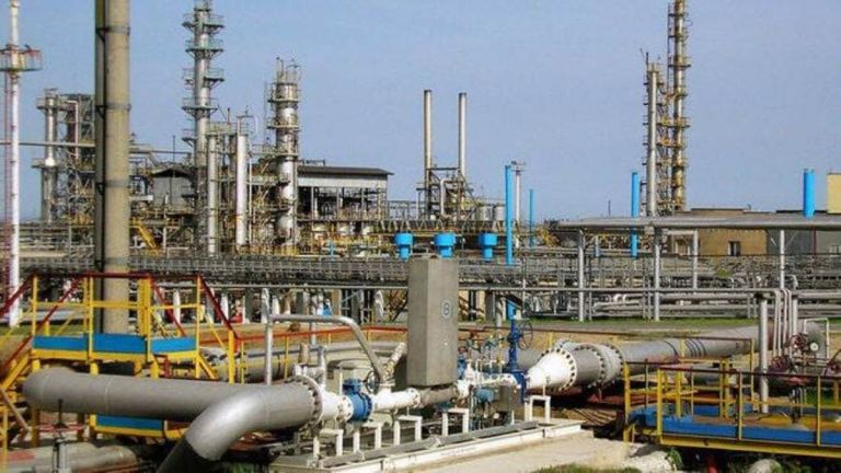 Reuters: Υπεξαίρεση 1 δισ. δολαρίων στην πετρελαϊκή εταιρεία Ukrtatnafta