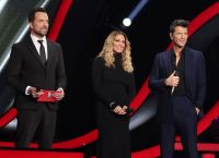 The Voice of Greece: Με παρουσιάστρια την Φαίη Σκορδά και ντουέτο φωτιά Ρουβάς – Έλλη Κοκκίνου [vid]