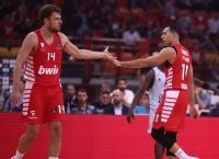 Τηλεοπτικό πρόγραμμα: Πού θα δείτε Βαλένθια-Ολυμπιακός και Ελλάδα-Σερβία