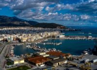 Eight investment schemes table expression of interest for port of Volos