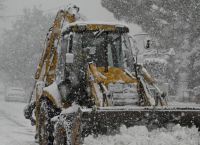 Snowstorm to affect transport, and other public services Monday