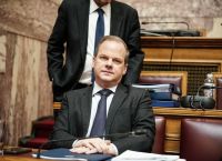 Καραμανλής: Ξανά υποψήφιος
