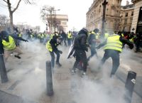 Ένταση και επεισόδια στο Παρίσι