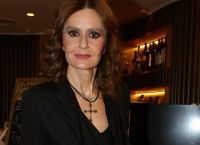 Κάτια Δανδουλάκη: «Έκανα αποτοξίνωση, ήμουν εθισμένη στη σοκολάτα» [vid]