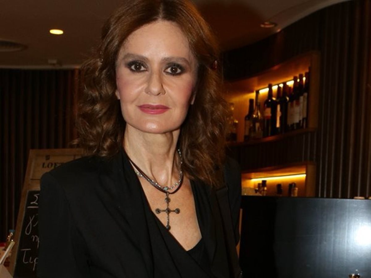 Κάτια Δανδουλάκη: «Έκανα αποτοξίνωση, ήμουν εθισμένη στη σοκολάτα» [vid]