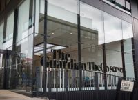 Ο Guardian ζητεί συγγνώμη για τις σχέσεις του ιδιοκτήτη του με το δουλεμπόριο