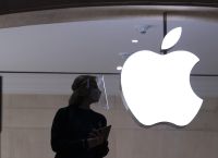 Apple: Αντιμέτωπη με ένα νέο κύμα παραιτήσεων – Γιατί μεγαλοστελέχη εγκαταλείπουν την εταιρεία