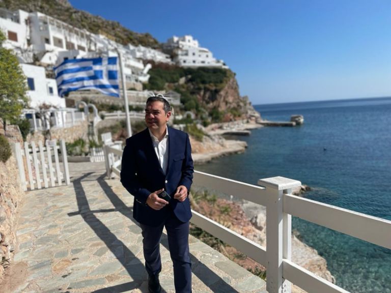 Τσίπρας για την 25η Μαρτίου: Δικαιούμαστε μία καλύτερη πατρίδα και μπορούμε να την αποκτήσουμε