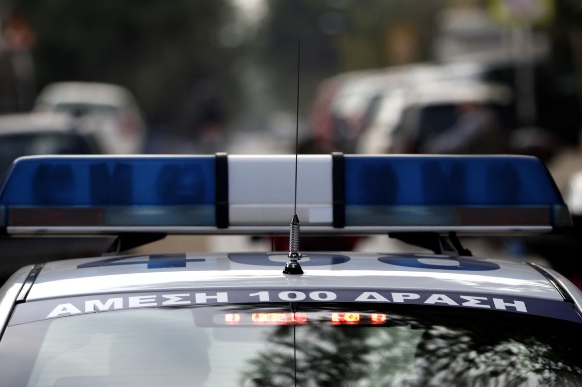 Θεσσαλονίκη: Απόστρατος της Αεροπορίας μαζί με τα δύο παιδιά του κλειδώθηκαν σε ΙΧ