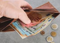 Έκτακτο επίδομα 1.000 ευρώ: Λήγει σήμερα η προθεσμία για 120.000 ανέργους