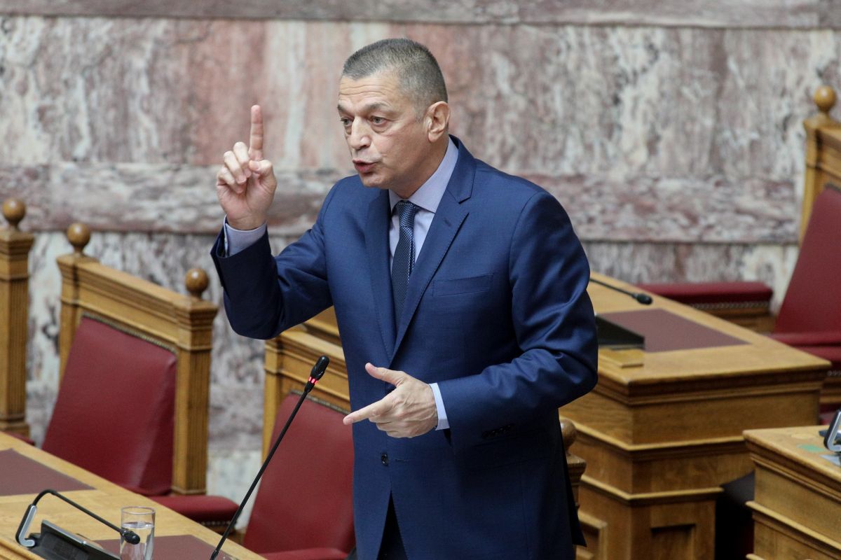 Αλ. Στεφανής: Ανοιχτά σύνορα σημαίνουν επιστροφή στο χάος