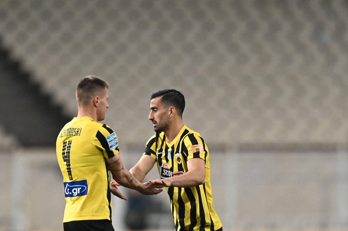 ΑΕΚ: Κάλεσμα για Χατζισαφί και Σιμάνσκι στις Εθνικές τους