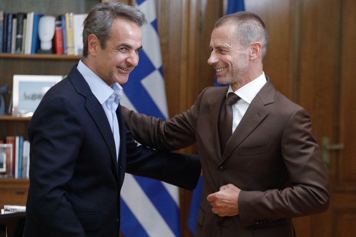 «O Μητσοτάκης ζήτησε από τον Τσέφεριν ελίτ διαιτητές»!