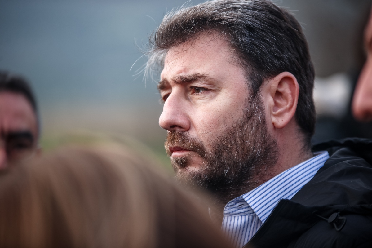 Ανδρουλάκης: Στη σκέψη όλων μας υπάρχει ένα τεράστιο «γιατί;»
