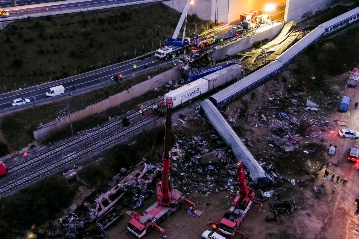 Τέμπη: Οργή για το έγγραφο της Hellenic Train που έστειλε σε τραυματία