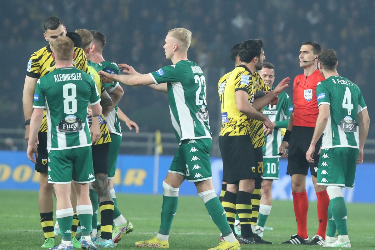 Stoiximan Super League: Ο Μπένετ καλεί σε σύσκεψη τους προέδρους των έξι ομάδων των playoffs
