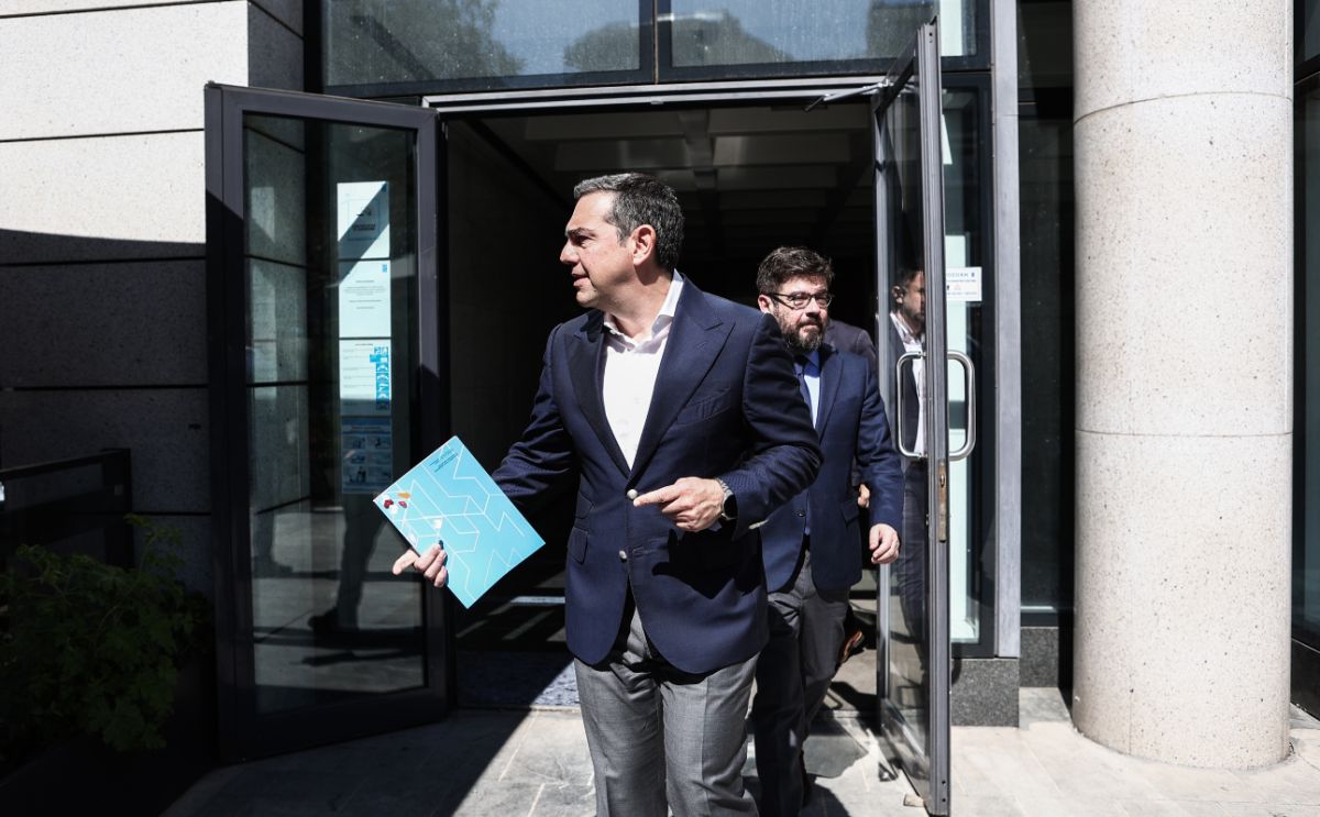 Τσίπρας σε Μητσοτάκη: Απαντήσεις για την κραυγαλέα υπόθεση παρακολούθησης της Άρτεμις Σίφορντ