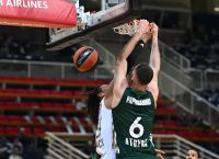 Οι βάσεις και η κολώνα του Παναθηναϊκού
