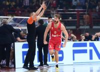 Ολυμπιακός: Ο Τόμας Γουόκαπ έκανε ότι ήθελε στο παρκέ! (vid)