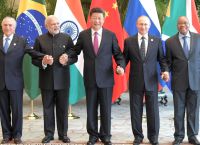 Η οικονομική ισχύς των BRICS αυξάνεται σε σχέση με την G7