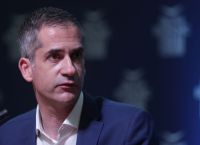Κώστας Μπακογιάννης: Έστειλαν απειλητική επιστολή με σφαίρα στον Δήμαρχο Αθηναίων