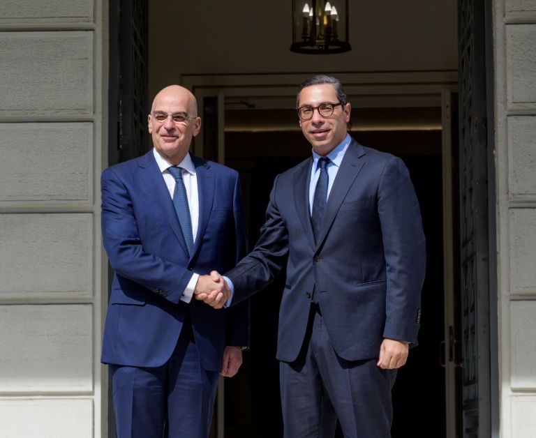 Συνάντηση του Νίκου Δένδια, με τον υπουργό Εξωτερικών της Κυπριακής Δημοκρατίας Κωνσταντίνο Κόμπο