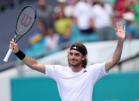 Τσιτσιπάς: Κέρδισε στο Miami Open σαν αν ήπιε κοκτέιλ μαργαρίτα – Πώς αντέδρασαν οι θαυμάστριες