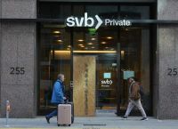 ABC News: Γιατί κατέρρευσε η SVB;