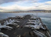 Τι θέλουν τα αεροπλανοφόρα «Τζορτζ Μπους» και «Σαρλ ντε Γκωλ» στα ελληνικά νερά;