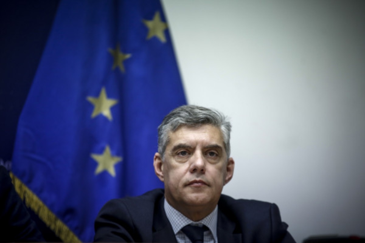Αγοραστός: Τα τρένα βρέθηκαν στην ίδια γραμμή, έγινε μετωπική σύγκρουση με μεγάλη ταχύτητα
