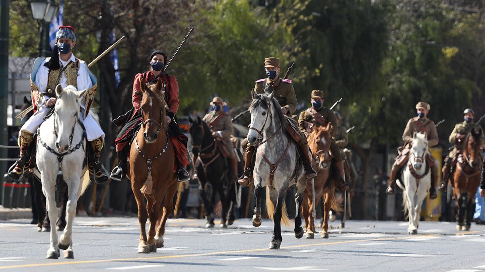 Παρέλαση: Χωρίς… άλογα η 25η Μαρτίου [vid]