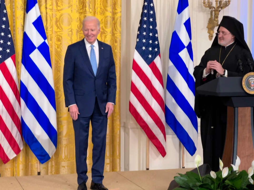 Μπάιντεν στον Ελπιδοφόρο: Ο Μενέντεζ είναι πολύ πιο σκληρός Έλληνας από μένα