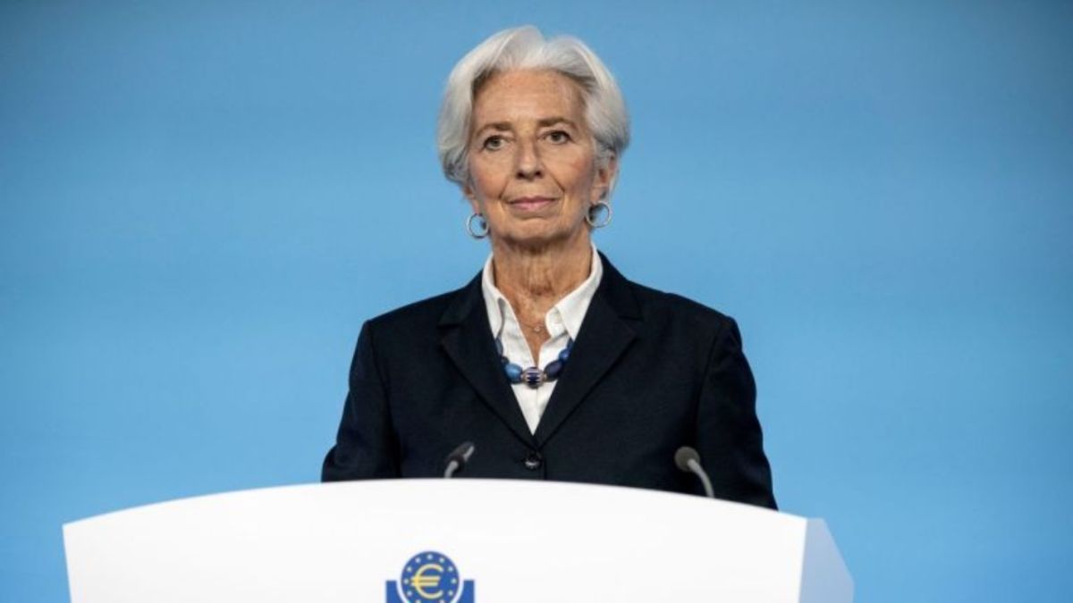 CNBC: Οδεύει προς το τέλος του ο κύκλος αυξήσεων των επιτοκίων στην ΕΕ