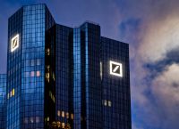 Deutsche Bank: Παγκόσμιοι πρωταθλητές του Μαΐου και του 2023 τα ελληνικά assets