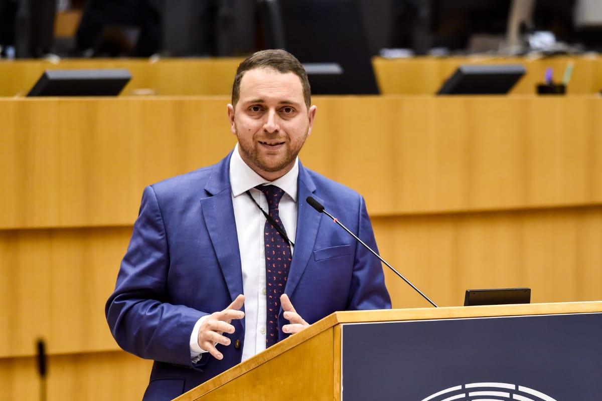 Μαλτέζοι σοσιαλιστές: Υποκρισία Μέτσολα για το «ελληνικό σαμποτάζ» της LIBE