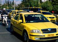 Χωρίς ταξί η Αθήνα λόγω της 24ωρης απεργίας του ΣΑΤΑ – Συγκέντρωση και πορεία στο Υπ. Μεταφορών