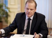 Ο Κώστας Καραμανλής και πολιτικοί εκχυδαϊσμοί παλαιού και νέου τύπου