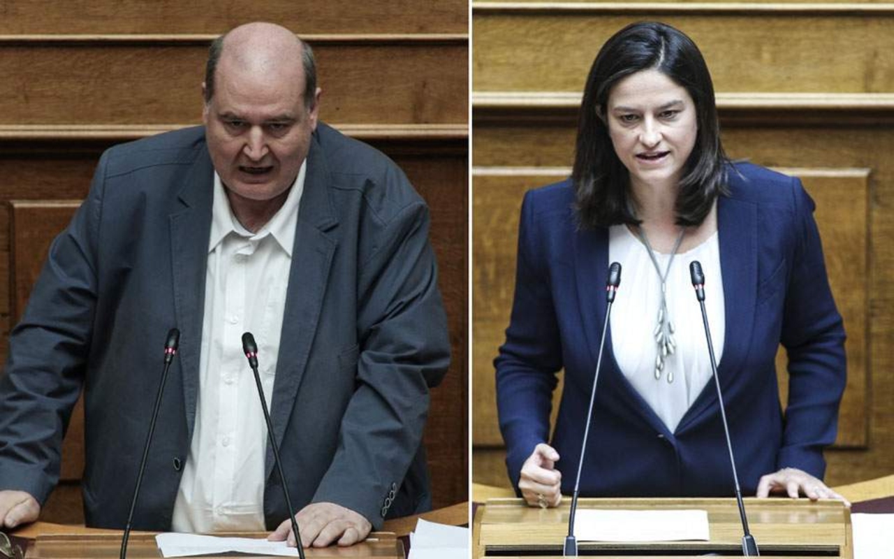 Σύγκρουση τρένων στα Τέμπη: Κόντρα Φίλη-Κεραμέως