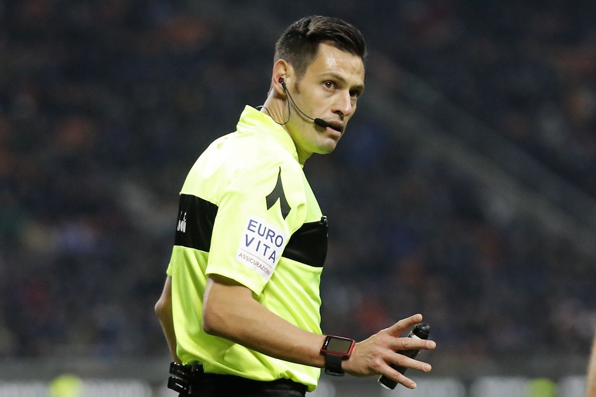 Superleague: Ο διαιτητής του Μπαρτσελόνα – Μαν. Γιουνάιτεντ στο ΑΕΚ – Ολυμπιακός